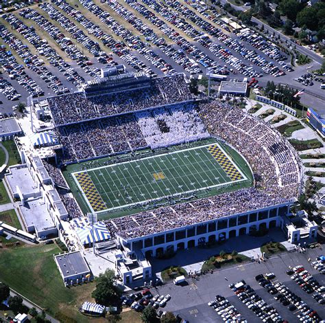 History of Navy Memorial Stadium