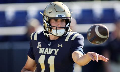 Navy Midshipmen quarterback photo