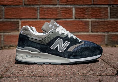 Navy New Balance Shoes: A Fashion Statement