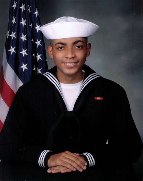 US Navy Seaman Recruit