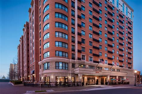 Navy Yard Accommodation and Hotels in Washington D.C.