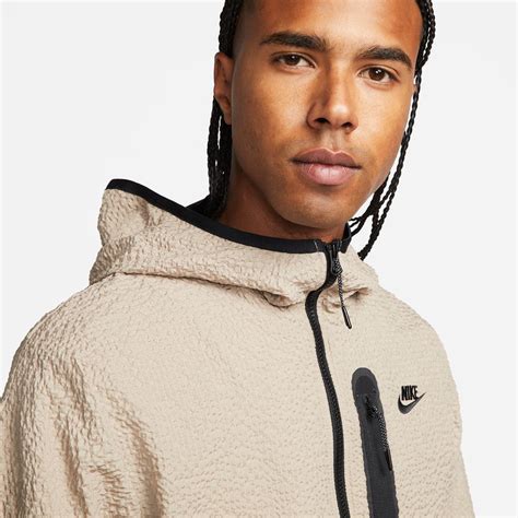 Nike Tech Essentials Hoodie