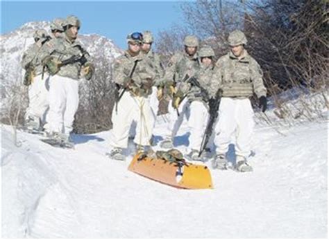 Soldiers learning survival skills in the Arctic