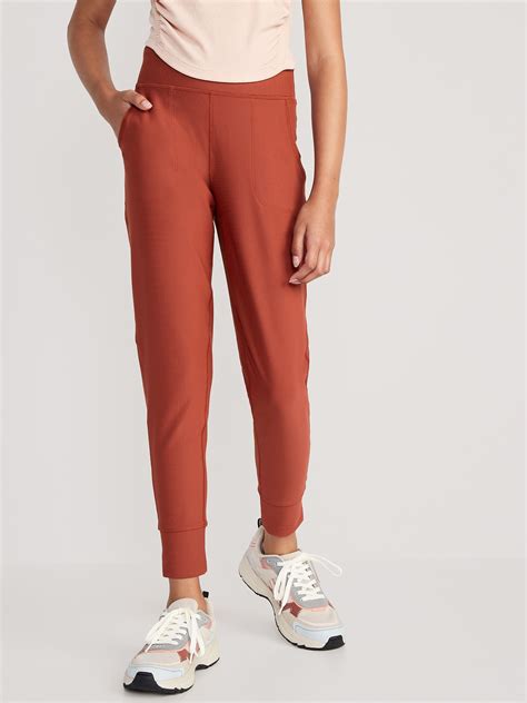 Different Styles of Old Navy Joggers