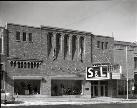 Old Navy Minot ND Store Interior