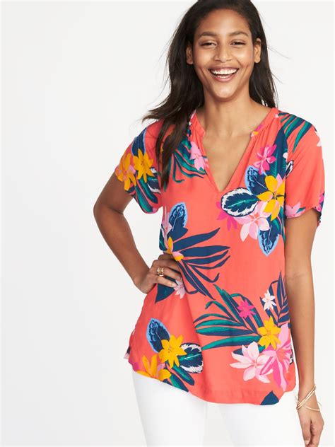 Old Navy Women's Tops for Body Types