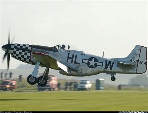 P-51 Mustang landing