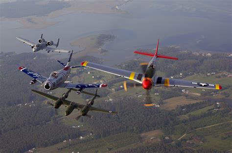 P-51 Mustangs in formation