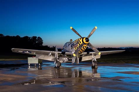 P-51 Mustang night flying