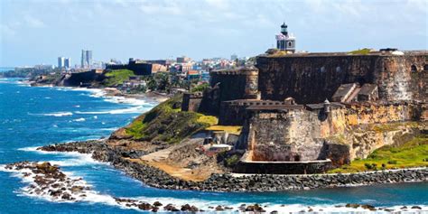 Puerto Rico's Early Military History