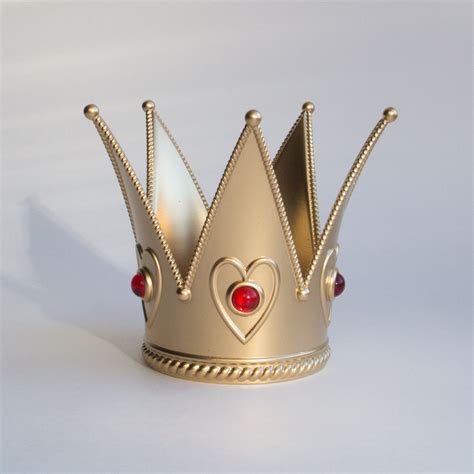 Queen of Hearts Crown Inspiration 3