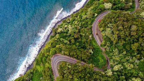 Road to Hana Local Community