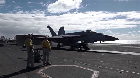 Aircraft carrier operations on the USS Ronald Reagan