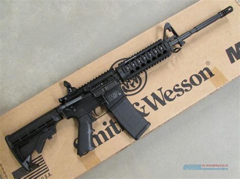 S&W M&P AR-15 Rifle