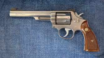 S&W Model 66