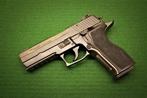 SIG Sauer P226 Close-Up