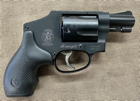 S&W 642 Airweight Image 2