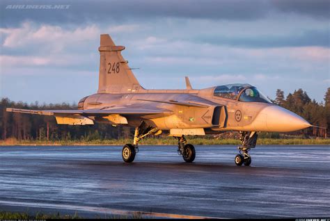 Saab JAS 39C Gripen with data link