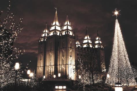 Salt Lake City Neighborhood Christmas Lights Display