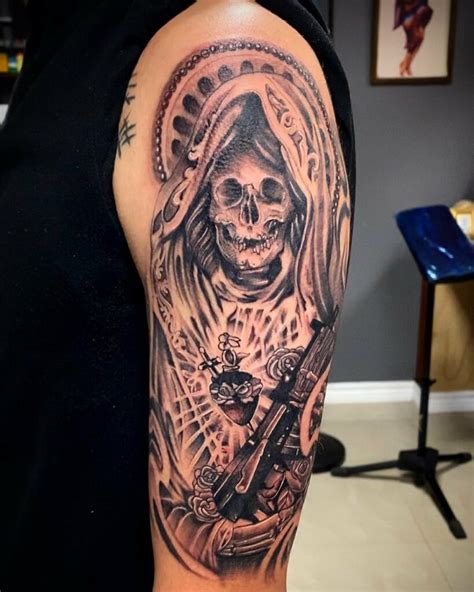 Description of Santa Muerte Tattoo Design 1