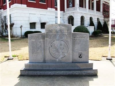 Searcy Memorials