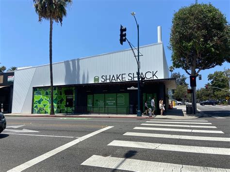 Shake Shack Location