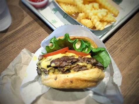 Shake Shack Ratings