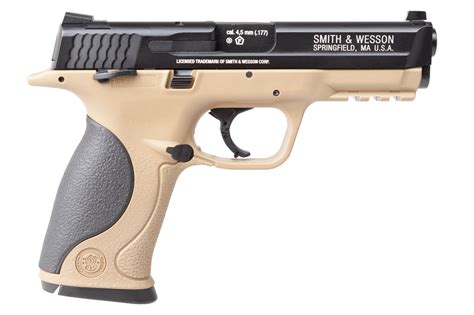 Smith & Wesson M&P40 Gallery 8