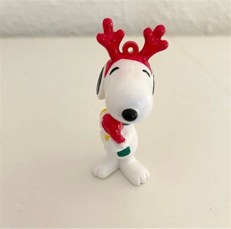 Snoopy Reindeer