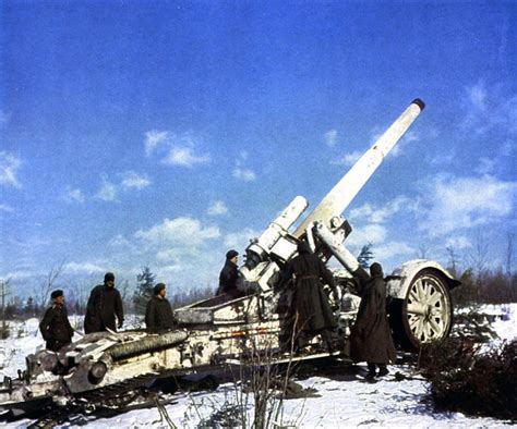 Soviet artillery tactics in action during WW2