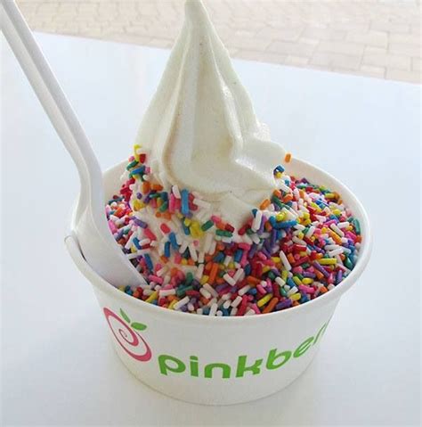 A picture of frozen yogurt with Sprinkle Sprunki on top