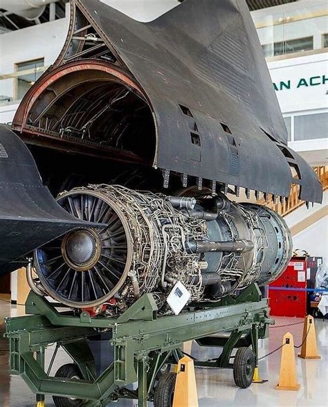 The SR-71's Pratt & Whitney J58 turbojet engine