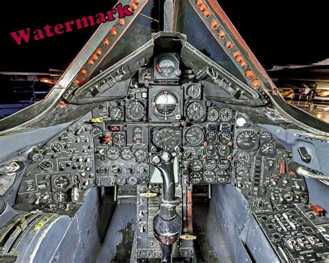 SR-71 cockpit