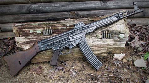 StG 44