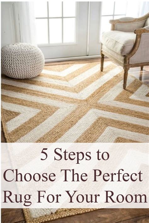 Guide to Choosing a Navy Rug