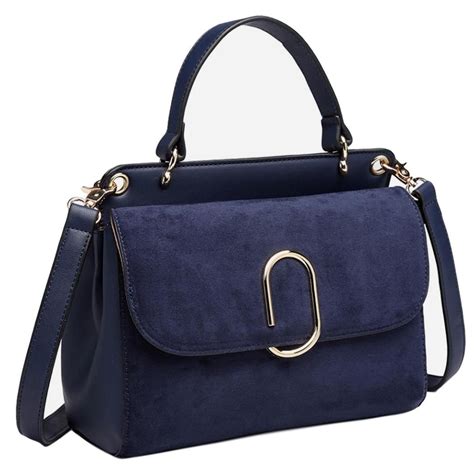 Styling a Navy Blue Purse