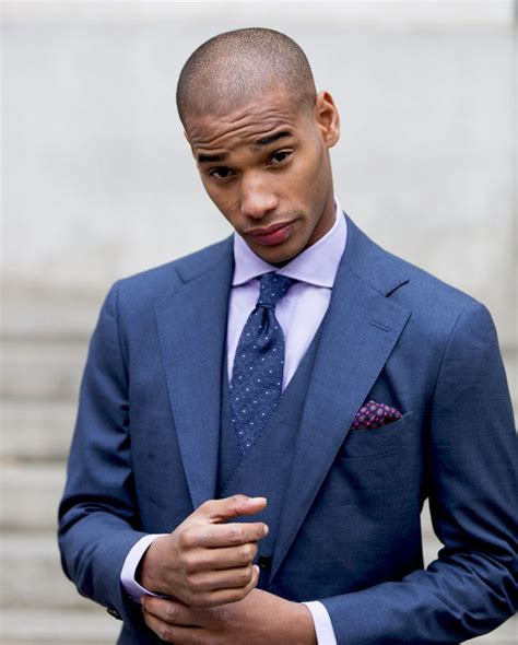 Styling Tips for Navy Ties