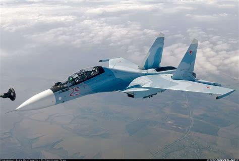 Sukhoi Su-30 and Mikoyan-Gurevich MiG-25