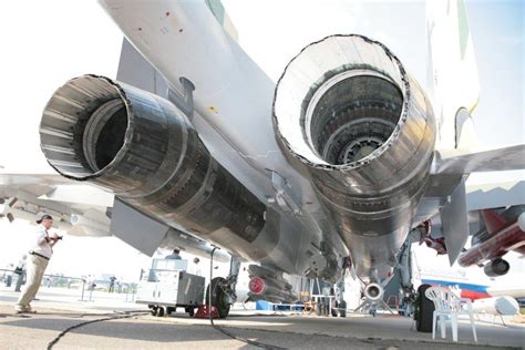 Su-35 engine performance