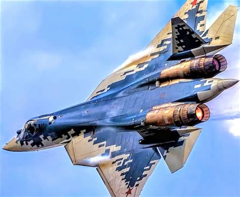 Sukhoi Su-57 in flight