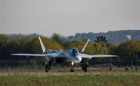 Sukhoi Su-57 taxiing