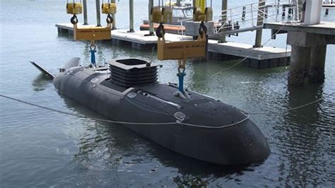 The USS Nautilus on its first nuclear-powered dive