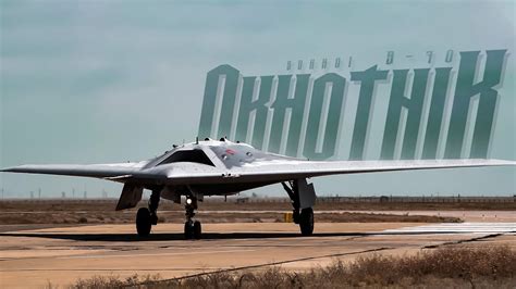 Sukhoi S-70 Okhotnik-B In Flight