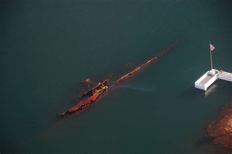 Sunken Ships in Far Harbor