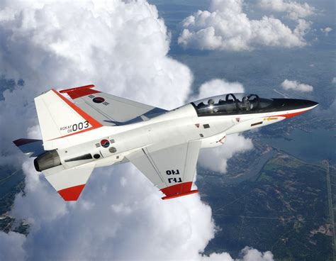 T-50 Golden Eagle in flight