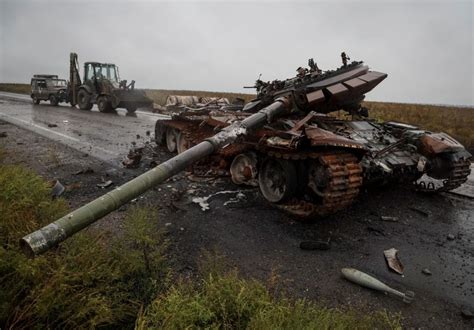 Russian Tank Destroyed In Ukraine Conflict Footage