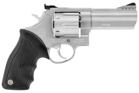 Taurus Model 44 Features