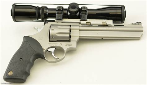 Taurus Model 608 Revolver Image 2