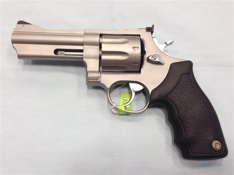 Taurus Model 608 Revolver Image 4