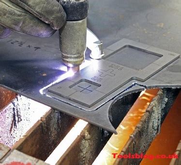 Tips and Tricks for Using Precision Plasma Cutter Templates and Stencils